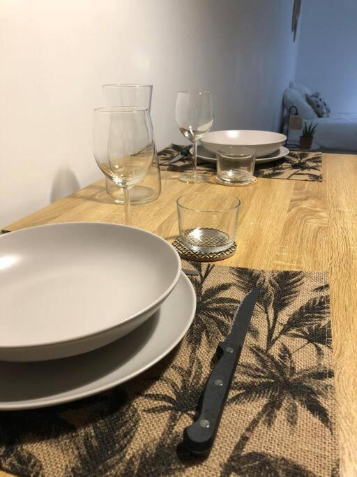 Studio Cosy, Lyon, Avec Garage Prive Екстер'єр фото