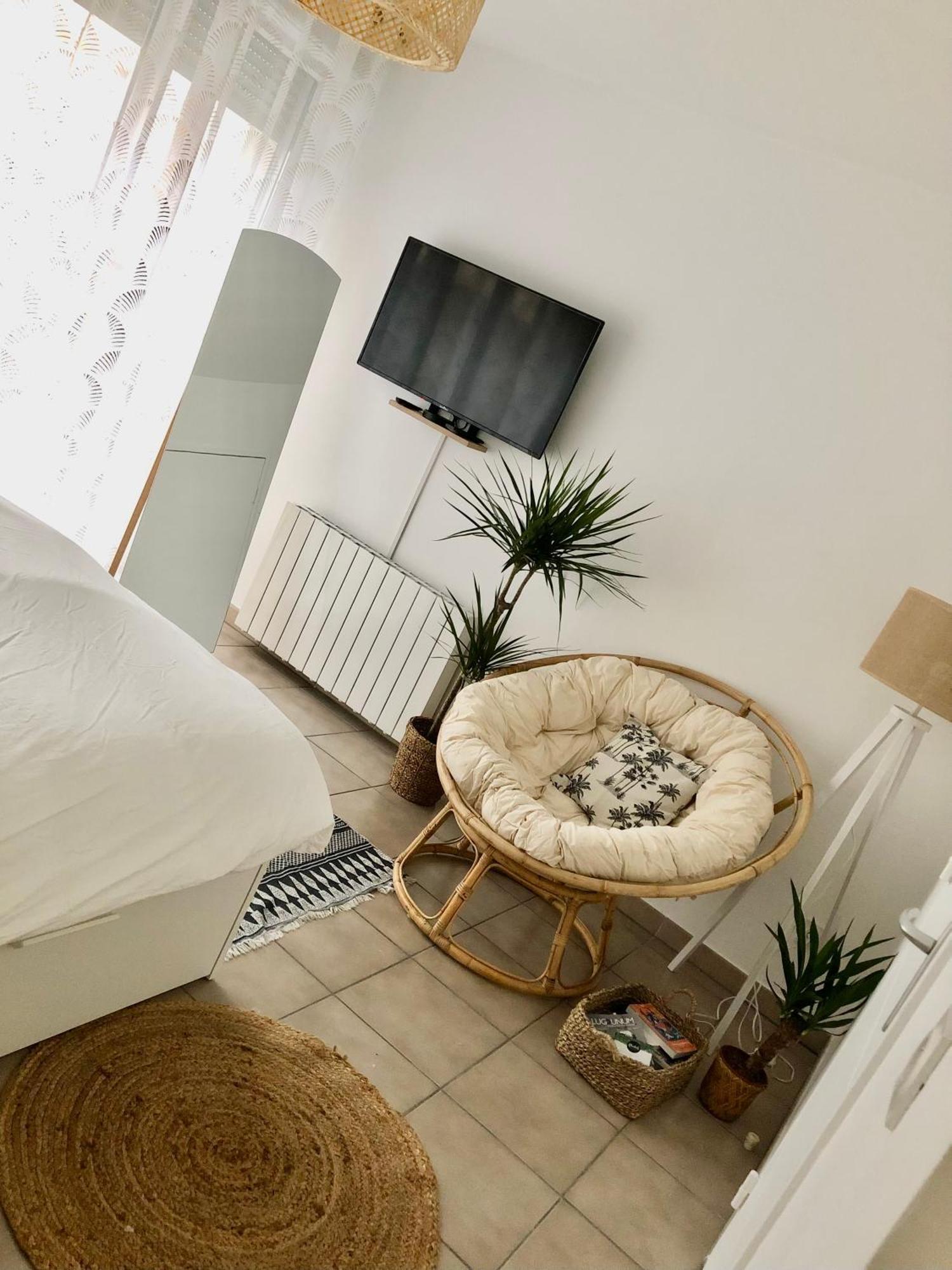 Studio Cosy, Lyon, Avec Garage Prive Екстер'єр фото